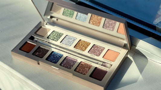 Urban Decay Stoned Vibes: Explorando la Vibra Cósmico-Chic en Maquillaje