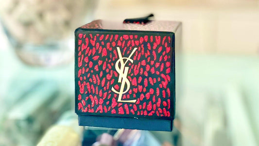 YSL Black Opium: La Combinación Perfecta de Perfume y Labial Rojo