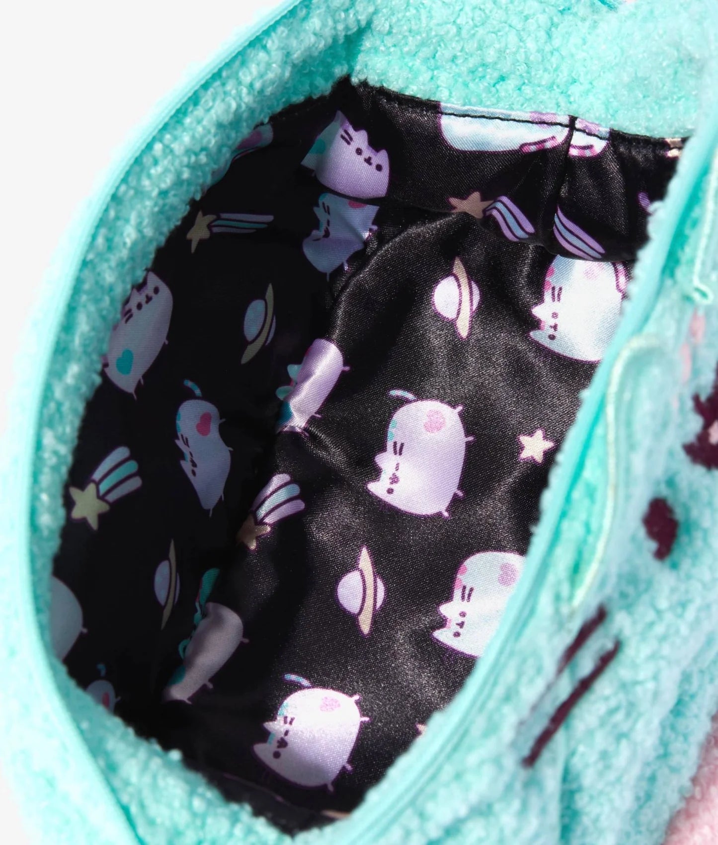 bymaryspahn spectrum_collections_pusheen_cat_neceser