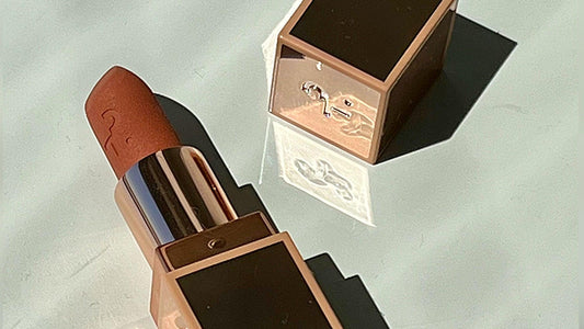 Patrick Ta Major Headlines Matte Suede Lipstick "Oh She's Single": ¿El Nude Perfecto?