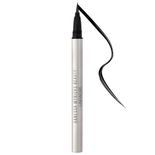 Delineador líquido waterproof - Linework Paintbrush Fluid Liquid Eyeliner