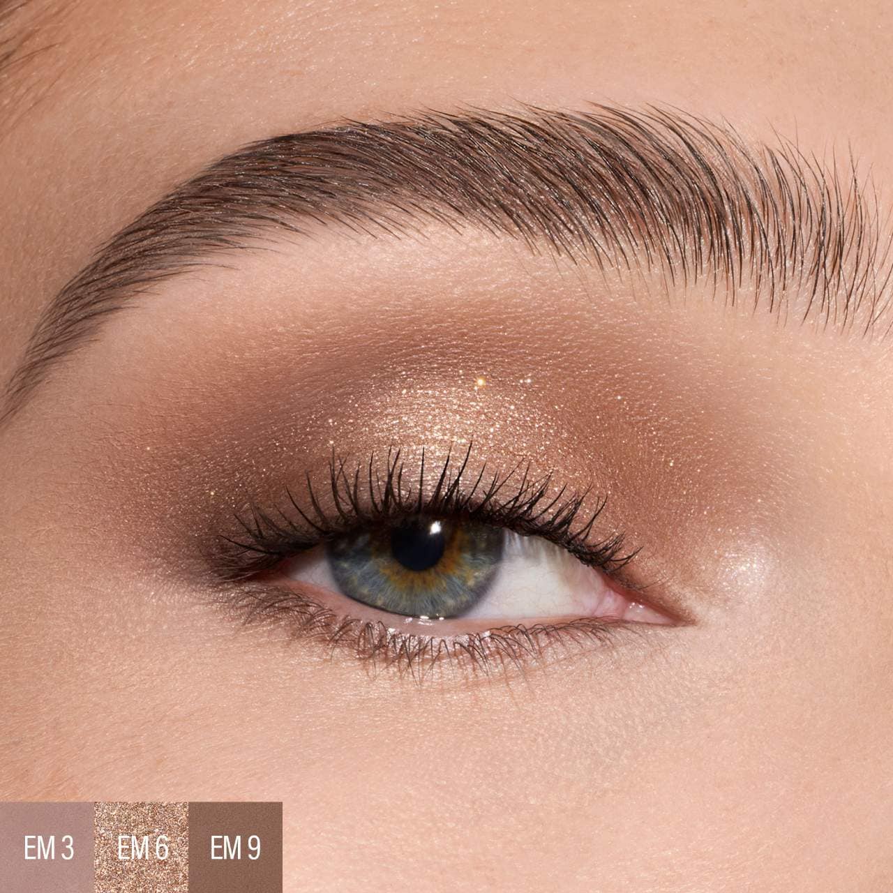 Paleta de Sombras - Ethereal Eyes Eyeshadow Palette: Moonlight