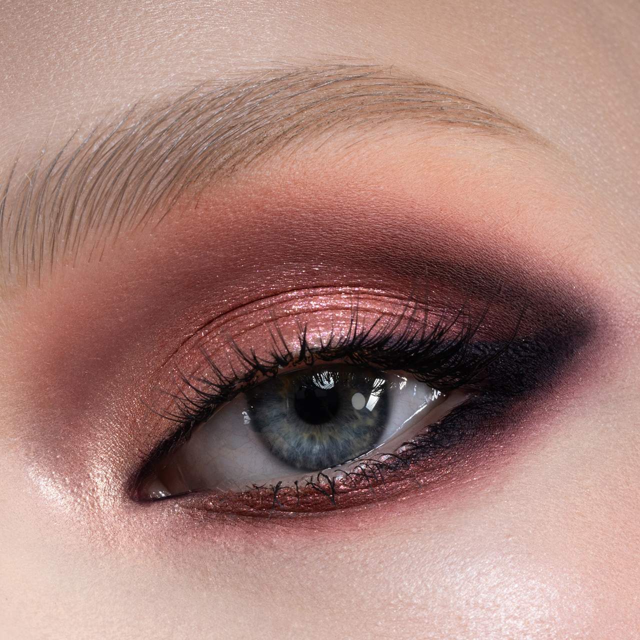 Paleta de sombras - Bloom Eyeshadow Palette